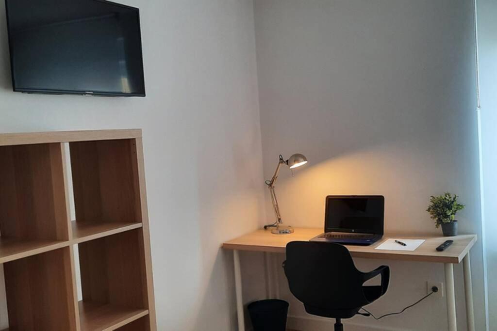 Apartamentos Milan 2 Овиедо Екстериор снимка